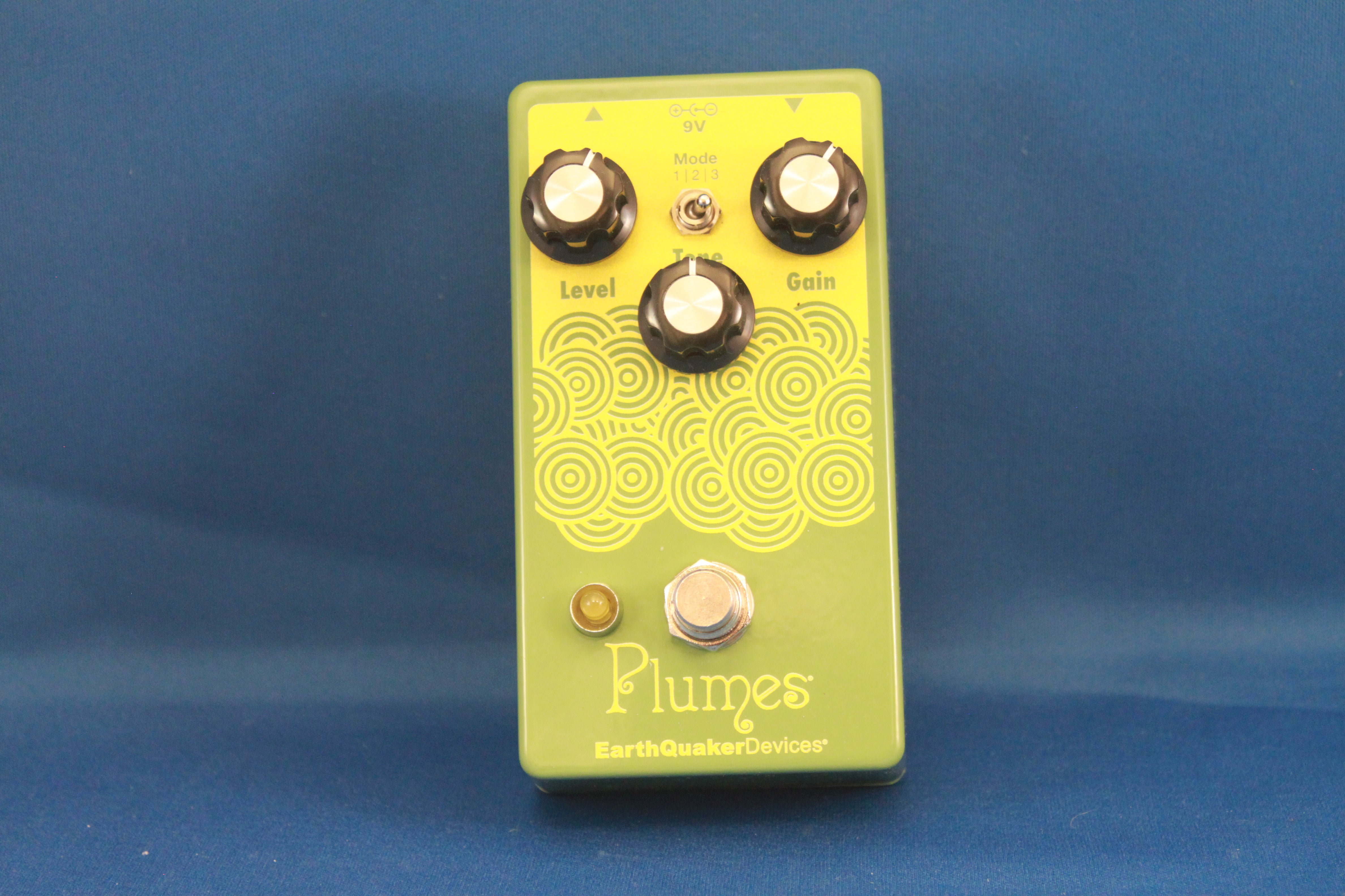 EarthQuaker Devices Plumes® Small Signal Shredder – Musicality - Music  Store and Studios